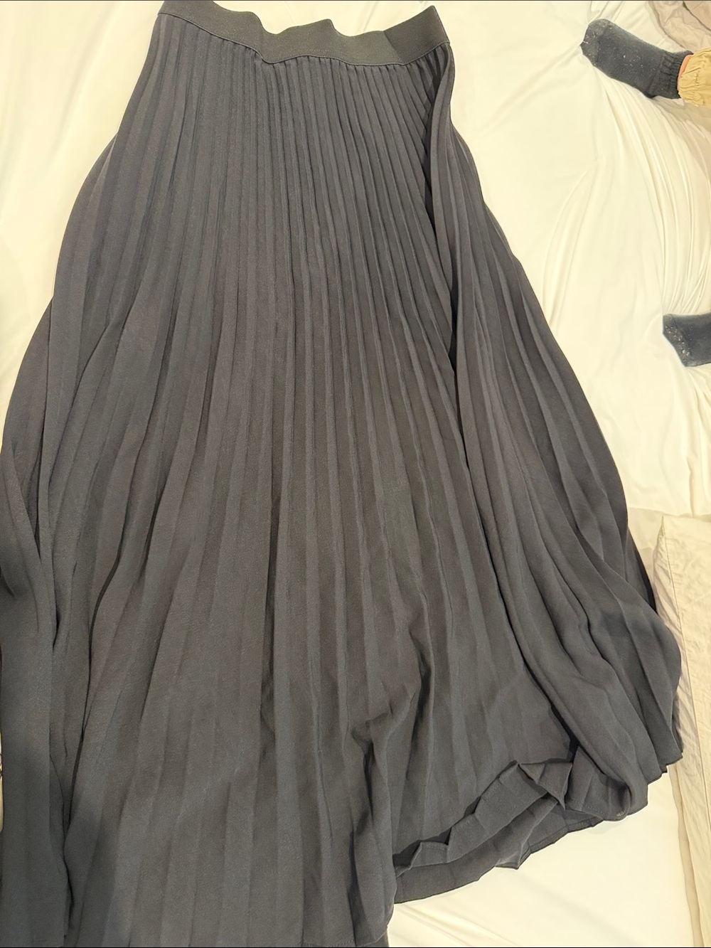 B14 Amazon Pleated Maxi Skirt — Black